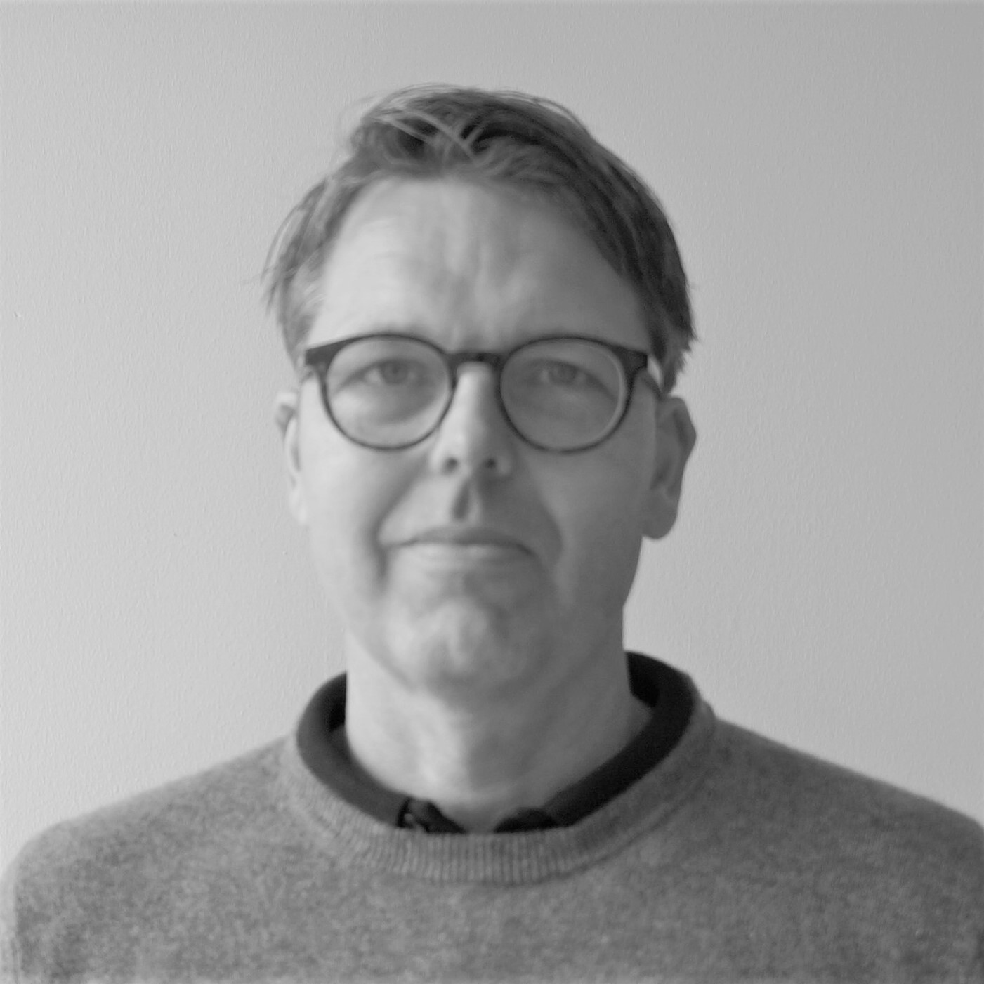 Dr Mats Jolesjö